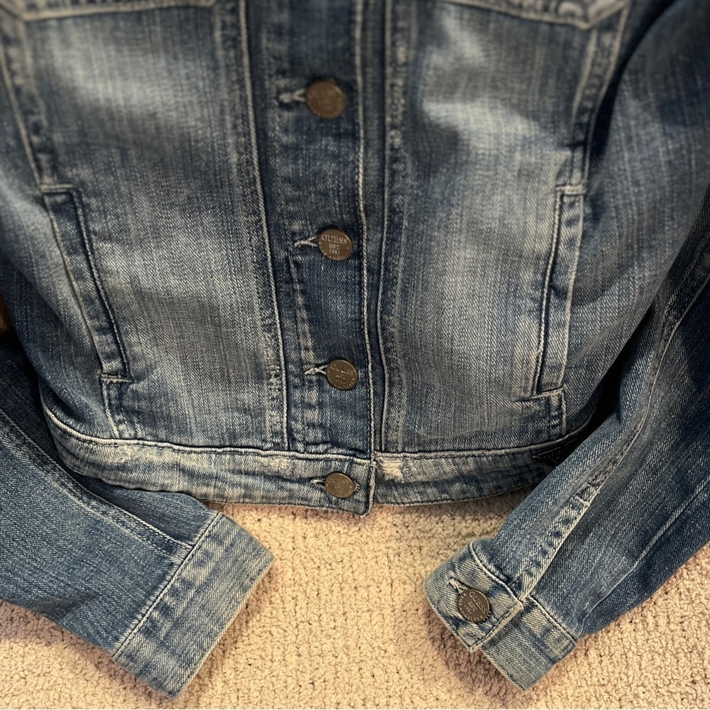 Stylish Guess Fitted Jean Jacket for Women Size XS - Picture 7 of 9